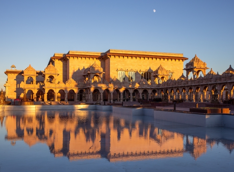 Corey-Chong-sunset-reflection-Feb-2025-Digital-Color-Beginner 1st-Place