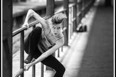 Street-Photos-PRINT-Mono-Salon-Short-Cut-Loujeanne-Cuje-Jan-2019-1st-Place