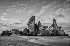 Bob-Kozera_Low-Tide-on-Bandon-Beach_June-2021_New-Place-You-Love-Mono-Advanced_1st-Place