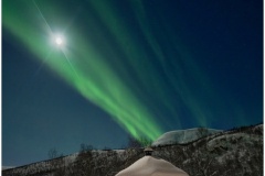 Colette-Cannataro_Northern-Lights-and-Full-Moon-Over-the-Warming-Hut_Mar-2022_Open-DIGITAL-Color-Beginner_Medal