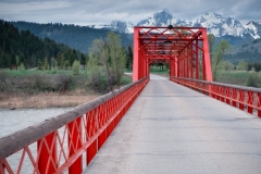 Irina-Shoyhet_The-Road-Doesnt-End_November-2021_Bridges_-Color-Beginner_Award