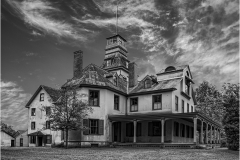 Rich-Despins-That-Mansion-in-the-Pinelands-Jan-2023-Old-Buildings-Digital-Mono-Master-Award