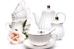 Lilia-Maloratskiy-Tea-Set-Digital-Color-Mar-2024-Special-Begins-with-T-Salon-Award