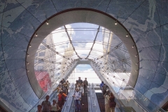 Lorenzo-M.-Ventura-Penn-Station-7th-Ave.-entrance.-NYC-Jan-2025-Digital-Color-Salon-Award