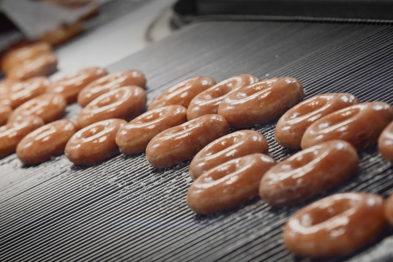 Brian-OLeary-Doughnuts-on-the-line-Oct-2025-Digital-Color-Open-Beginner-Medal