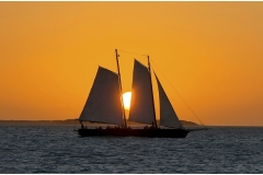 Anoop-Srivastava-Sunset-peeking-through-sailboat-Sept-2026-Digital-Color-Beginner-Award